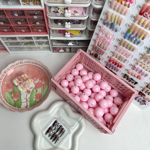 Press on Nails & Mix Jewelry Mystery Scoop -Fanchees