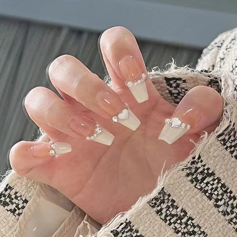 24pcs White side beautiful fake nails-BY65