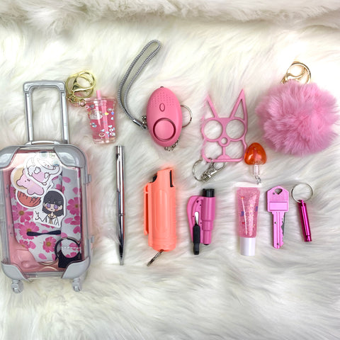 Minisuitcase Set With Safety Tools & Lipgloss -Pink